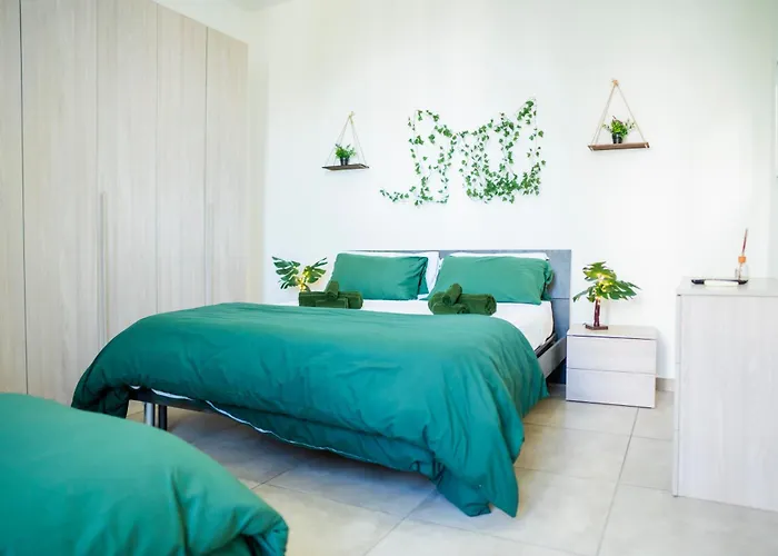 Angel Oak Palese Airport Апартаменти *